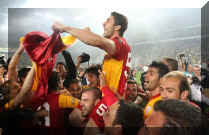 saracoglu_12mayis2012_06.jpg (56195 octets)