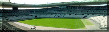 stade_de_france_panoramik.jpg (357748 octets)